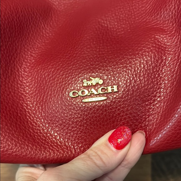 Red and Gold Shoulder Bag with Glossy Finish - Picture 2 of 9